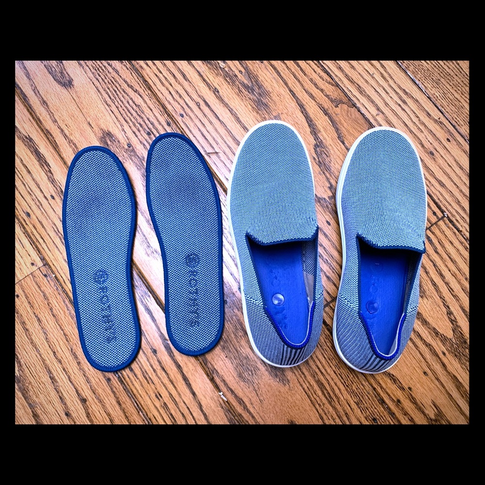 Rothy’s sneaker coast blue size 6.5